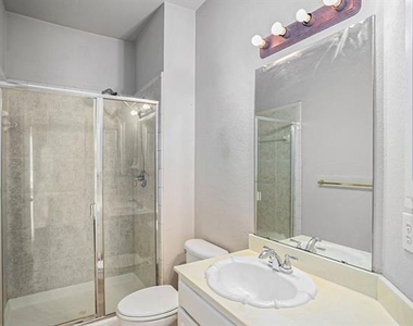 4213 Sharondale Drive - Photo Thumbnail 14