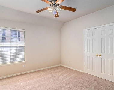 4213 Sharondale Drive - Photo Thumbnail 16