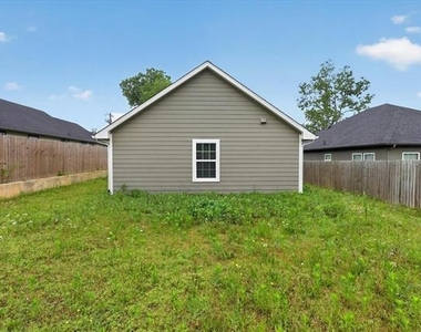 1032 Ray Drive - Photo Thumbnail 26