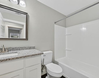 1032 Ray Drive - Photo Thumbnail 19