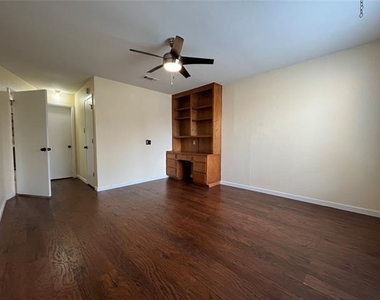 117 Summit Cove - Photo Thumbnail 15