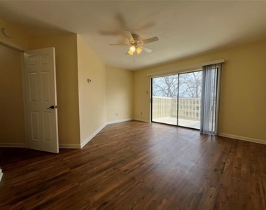 117 Summit Cove - Photo Thumbnail 20