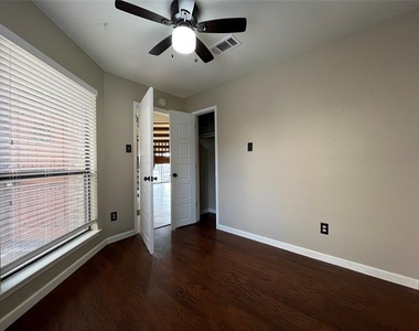 117 Summit Cove - Photo Thumbnail 13