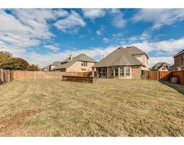 12443 Tealsky Drive - Photo Thumbnail 27