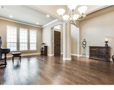 12443 Tealsky Drive - Photo Thumbnail 14