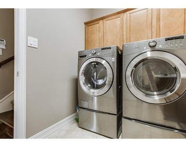 12443 Tealsky Drive - Photo Thumbnail 24