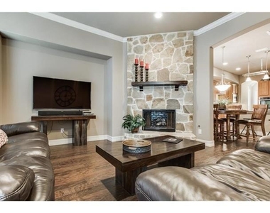 12443 Tealsky Drive - Photo Thumbnail 9