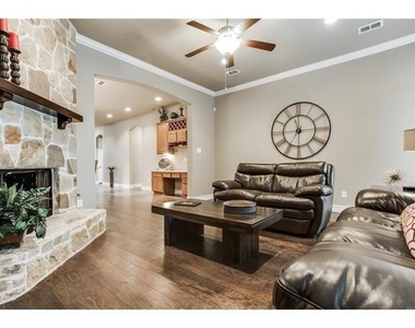 12443 Tealsky Drive - Photo Thumbnail 10