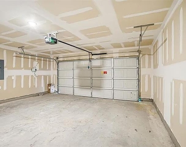 3029 Texoma Boulevard - Photo Thumbnail 21