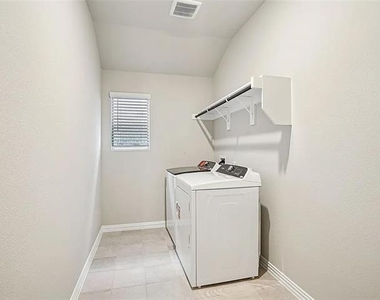 3029 Texoma Boulevard - Photo Thumbnail 27