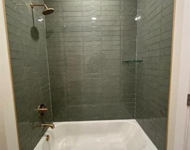 1031 W Coffin - Photo Thumbnail 13