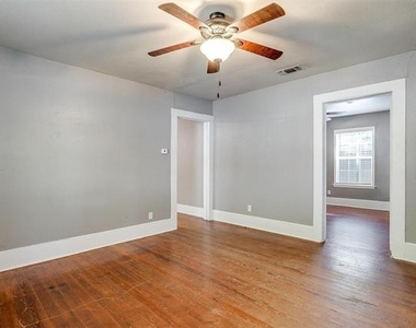 410 W Baylor Street - Photo Thumbnail 1