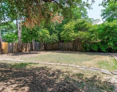 4023 Park Lane - Photo Thumbnail 21