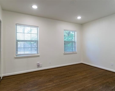 4023 Park Lane - Photo Thumbnail 16