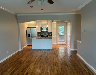 505 S Tennessee Street - Photo Thumbnail 6