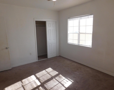 435 Nw 30th Avenue - Photo Thumbnail 15