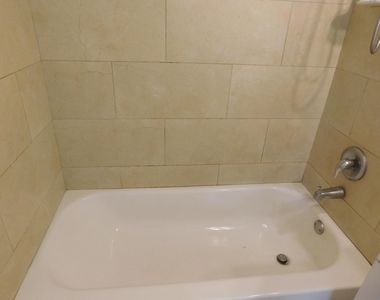 435 Nw 30th Avenue - Photo Thumbnail 18