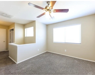 12937 W Holly Street - Photo Thumbnail 12