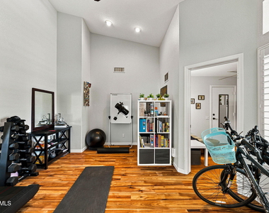 14641 S 25th Street - Photo Thumbnail 8