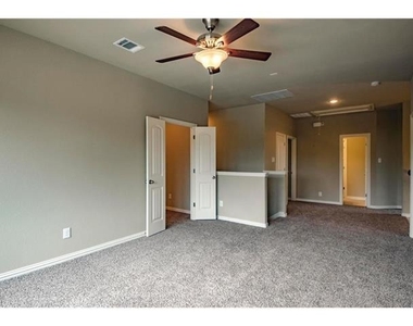 10671 Villanova Drive - Photo Thumbnail 26