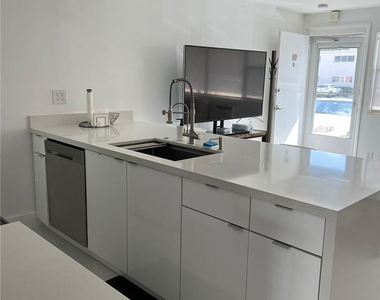 625 Antioch Avenue - Photo Thumbnail 6