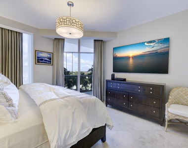 2700 N Ocean Drive - Photo Thumbnail 13