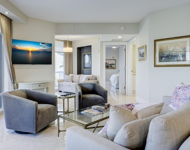 2700 N Ocean Drive - Photo Thumbnail 1