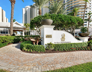 2700 N Ocean Drive - Photo Thumbnail 36