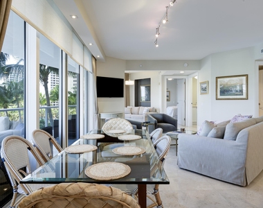 2700 N Ocean Drive - Photo Thumbnail 7