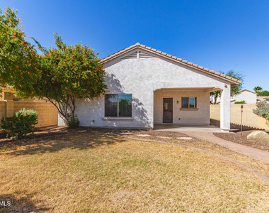 8859 N 181st Avenue - Photo Thumbnail 30