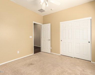 8859 N 181st Avenue - Photo Thumbnail 22
