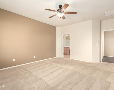 8859 N 181st Avenue - Photo Thumbnail 13
