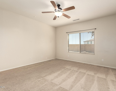 8859 N 181st Avenue - Photo Thumbnail 15