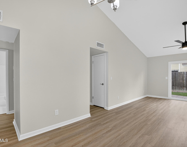 2455 E Broadway Road - Photo Thumbnail 15