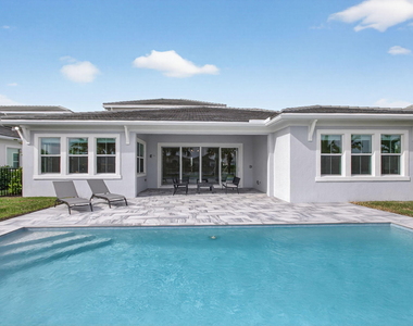 9249 Crestview Circle - Photo Thumbnail 26