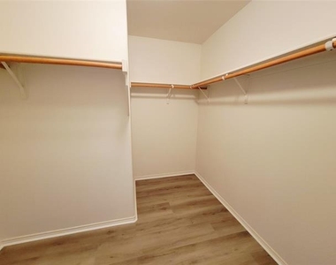 10032 Daly Drive - Photo Thumbnail 19