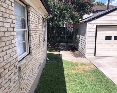 6215 Kenwood Avenue - Photo Thumbnail 25