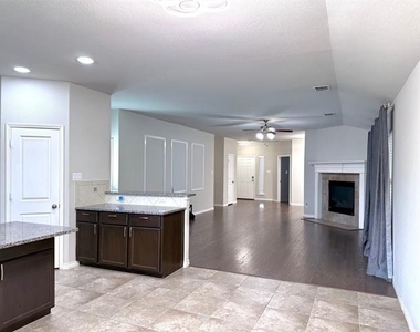 3728 Holly Brook Drive - Photo Thumbnail 14