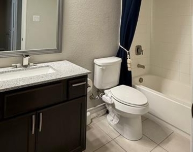 3728 Holly Brook Drive - Photo Thumbnail 25