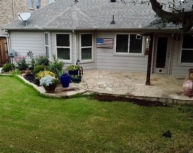 3728 Holly Brook Drive - Photo Thumbnail 4
