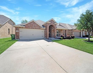 2920 Colorado Drive - Photo Thumbnail 1