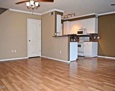 1701 E Colter Street - Photo Thumbnail 2