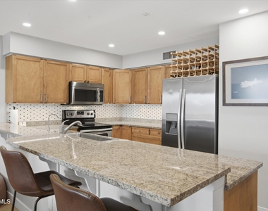10080 E Mountainview Lake Drive - Photo Thumbnail 12