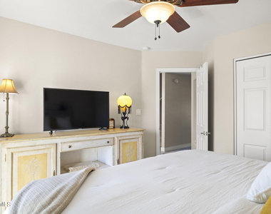 10080 E Mountainview Lake Drive - Photo Thumbnail 23