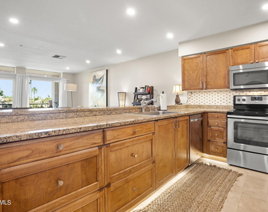 10080 E Mountainview Lake Drive - Photo Thumbnail 10