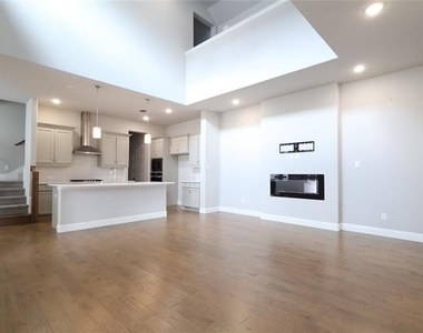 12978 Caprock Drive - Photo Thumbnail 6