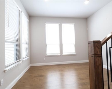 12978 Caprock Drive - Photo Thumbnail 15