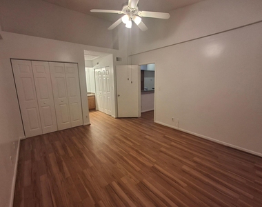 721 Lyons Road - Photo Thumbnail 13