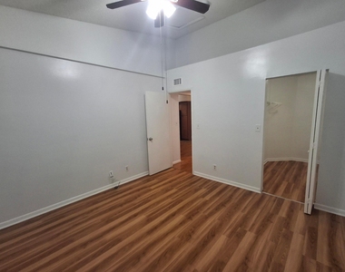 721 Lyons Road - Photo Thumbnail 7