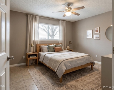 925 N College Avenue - Photo Thumbnail 6